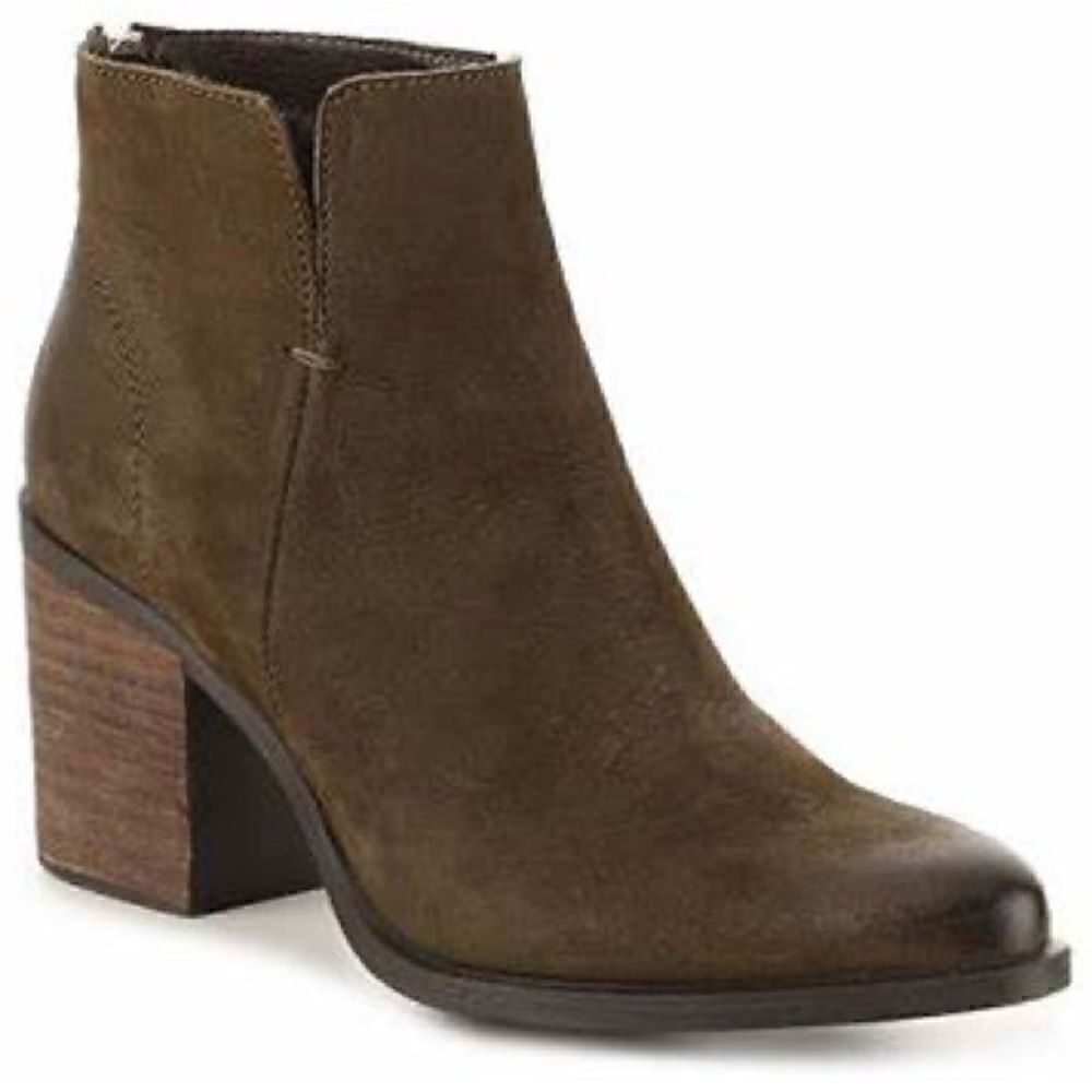 Steve Madden- Women’s Pawel Heeled Bootie in Olive Green Suede Zip Back, Size 8
